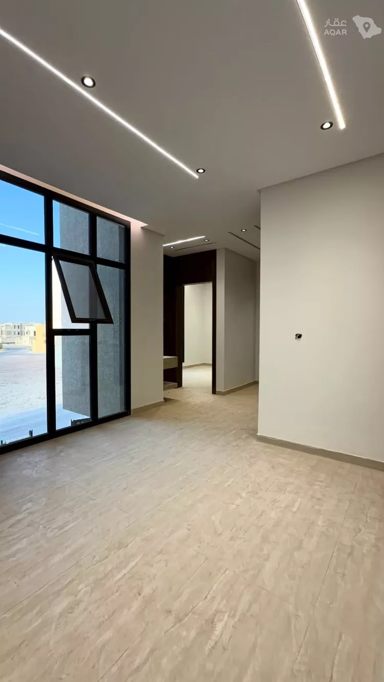 Villa for Sale in Riyadh Al Mahdiyah 11