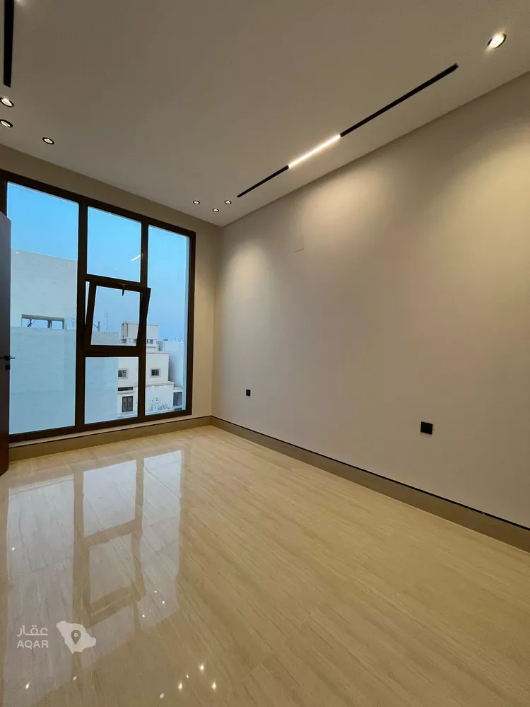 Villa for Sale in Riyadh Al Mahdiyah 13