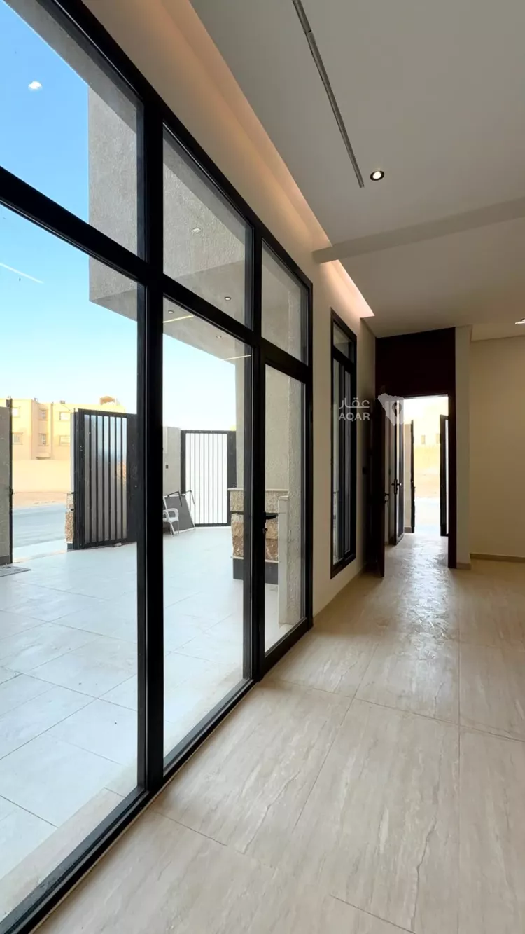 Villa for Sale in Riyadh Al Mahdiyah صورة 3