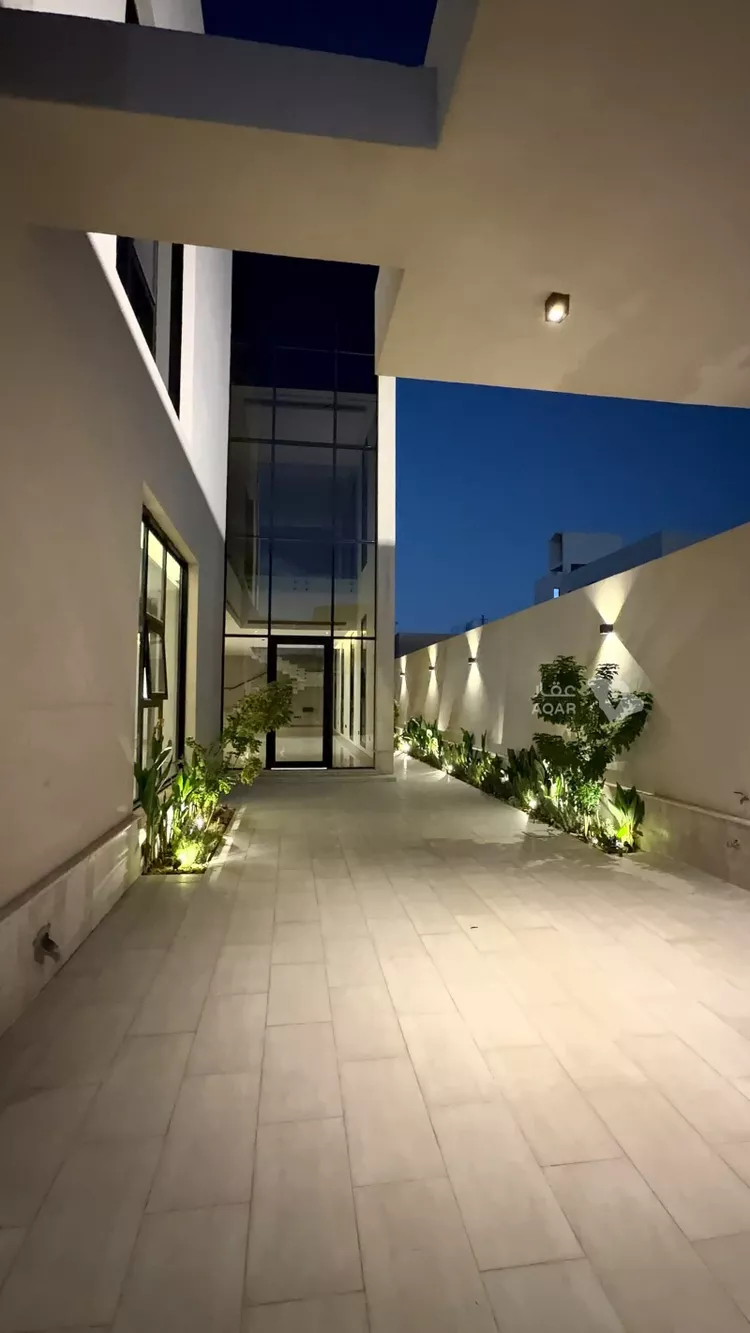 Villa for Sale in Riyadh Al Mahdiyah صورة 3