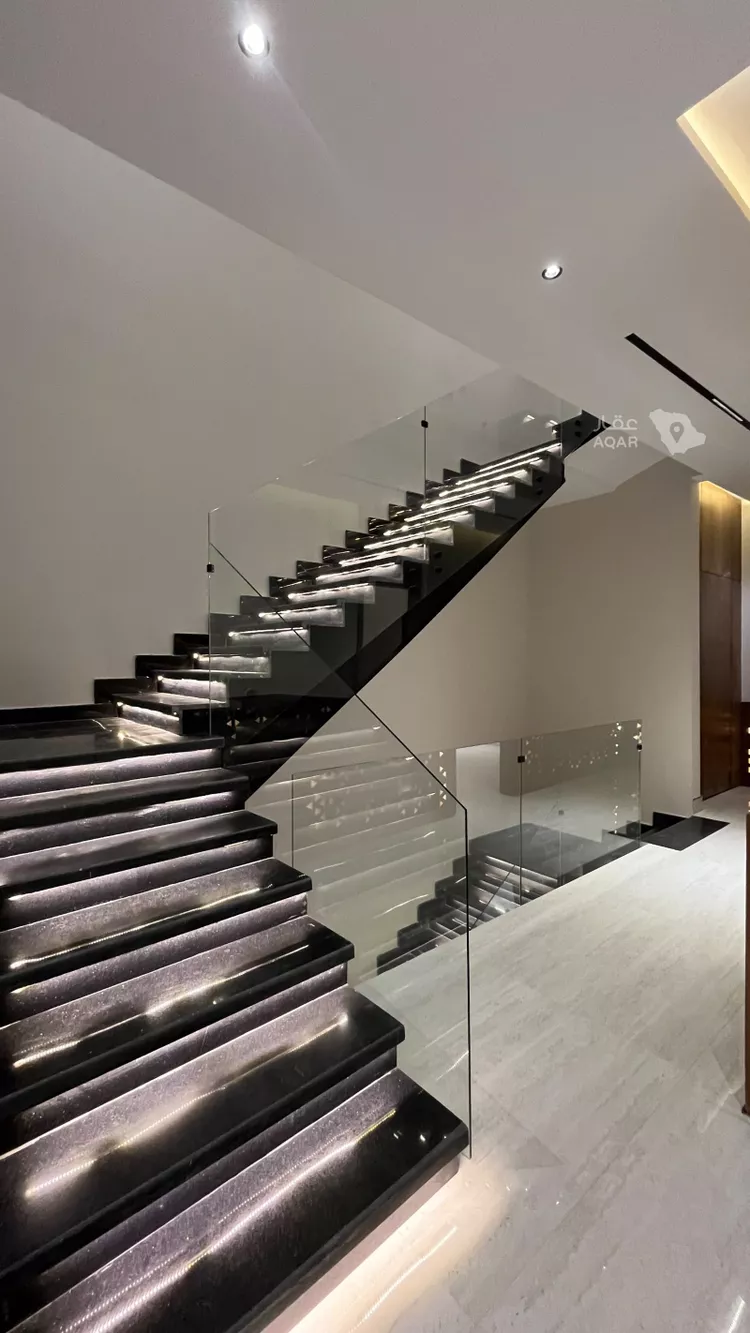 Villa for Sale in Riyadh Al Mahdiyah 12