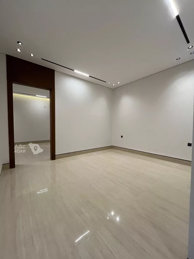 Villa for Sale in Riyadh Al Mahdiyah 11