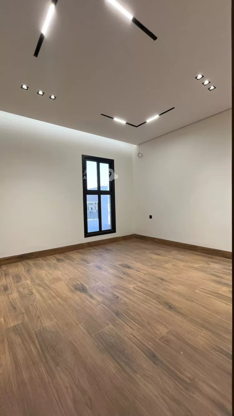 فيلا للبيع في شارع أبي الحسن الأسفرائيني, حي المهدية, مدينة الرياض, منطقة الرياض 17