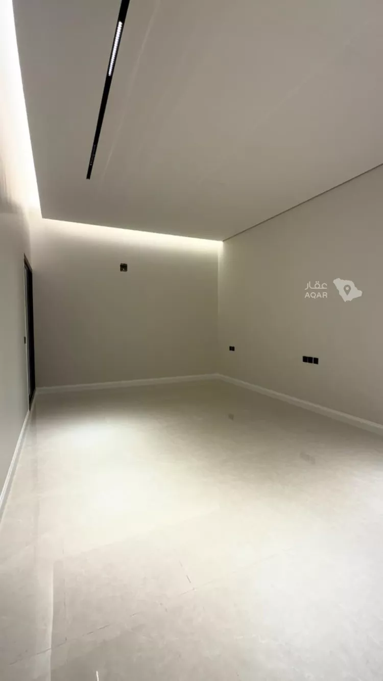 Villa for Sale in Riyadh Al Mahdiyah 11