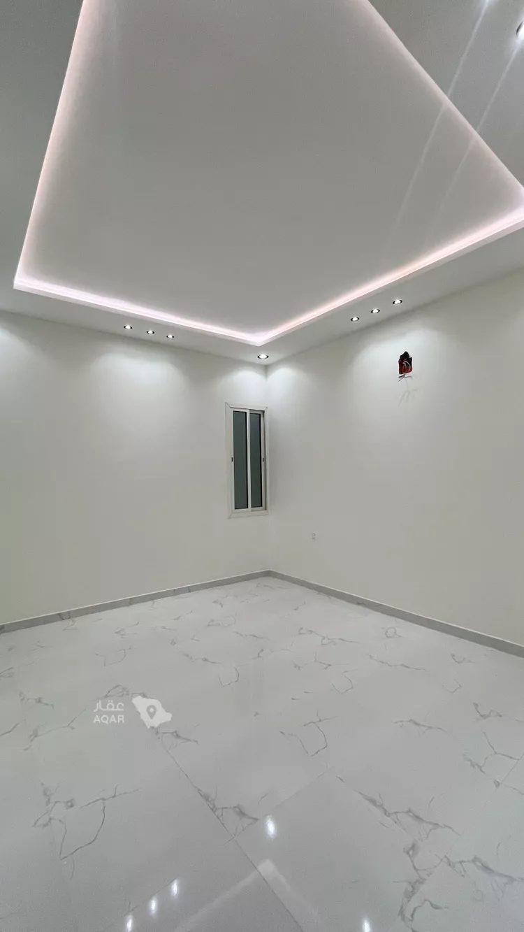 فيلا للبيع في شارع علي بن يوسف الغساني, حي المهدية, مدينة الرياض, منطقة الرياض 6