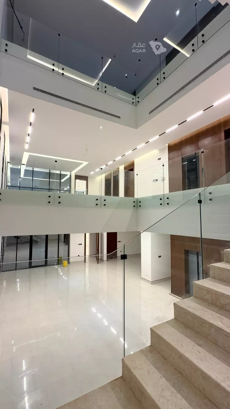 Villa for Sale in Riyadh Al Mahdiyah 6