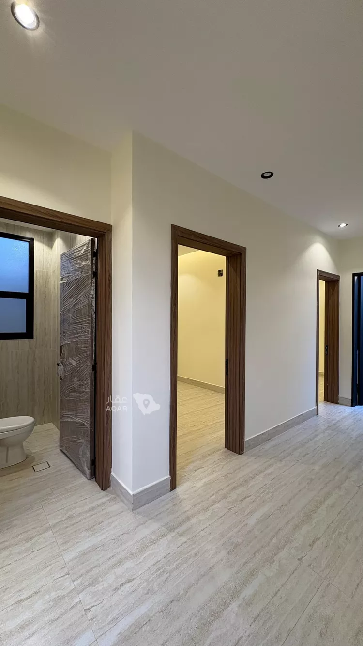 Villa for Sale in Riyadh Al Mahdiyah 11