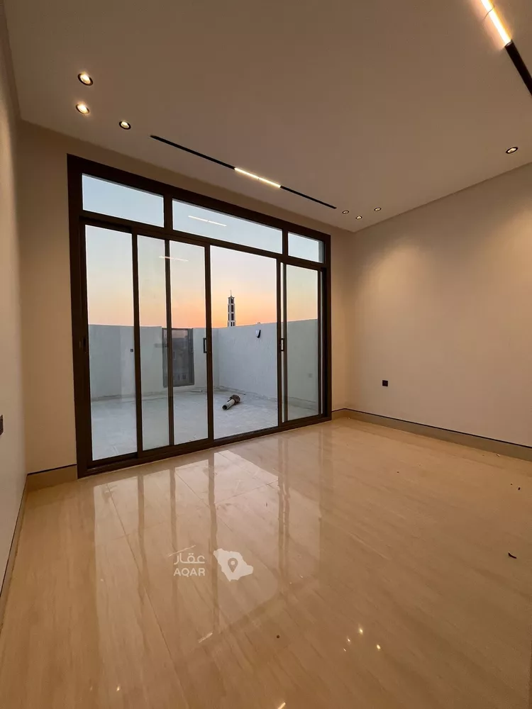 Villa for Sale in Riyadh Al Mahdiyah 14