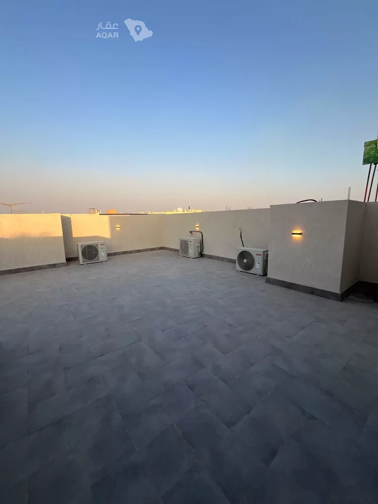 فيلا للبيع في شارع أبي الحسن الأسفرائيني, حي المهدية, مدينة الرياض, منطقة الرياض 24