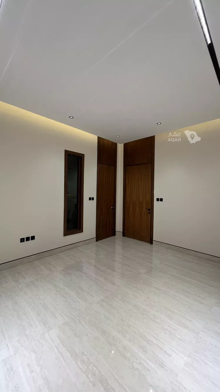 Villa for Sale in Riyadh Al Mahdiyah 17