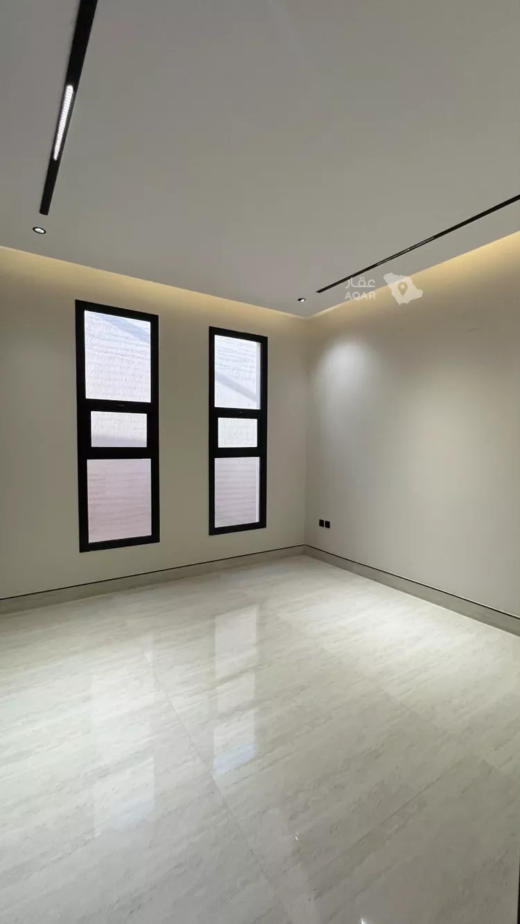 Villa for Sale in Riyadh Al Mahdiyah 19