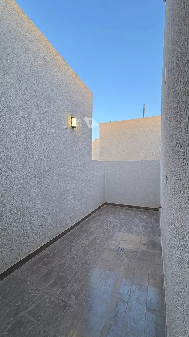 Villa for Sale in Riyadh Al Mahdiyah 24