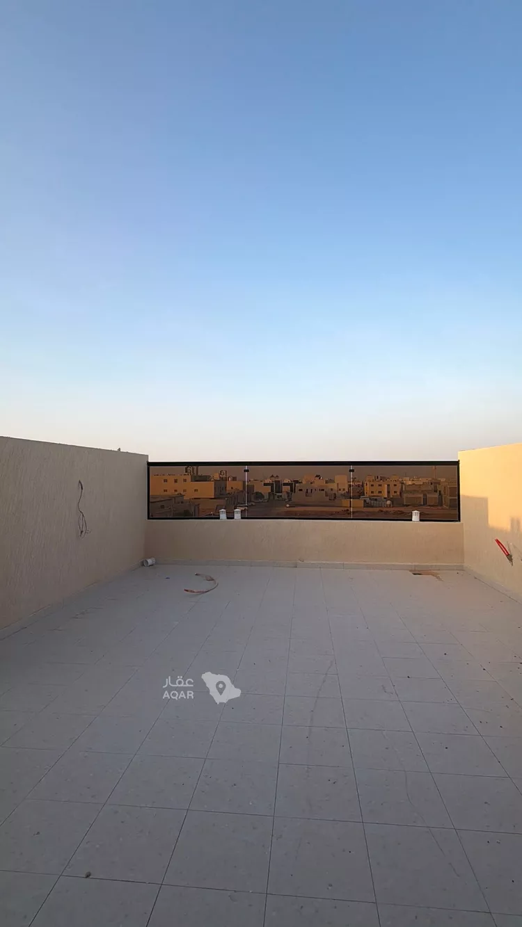 فيلا للبيع في شارع عبدالقادر بن عبدالوارث, حي المهدية, مدينة الرياض, منطقة الرياض 8