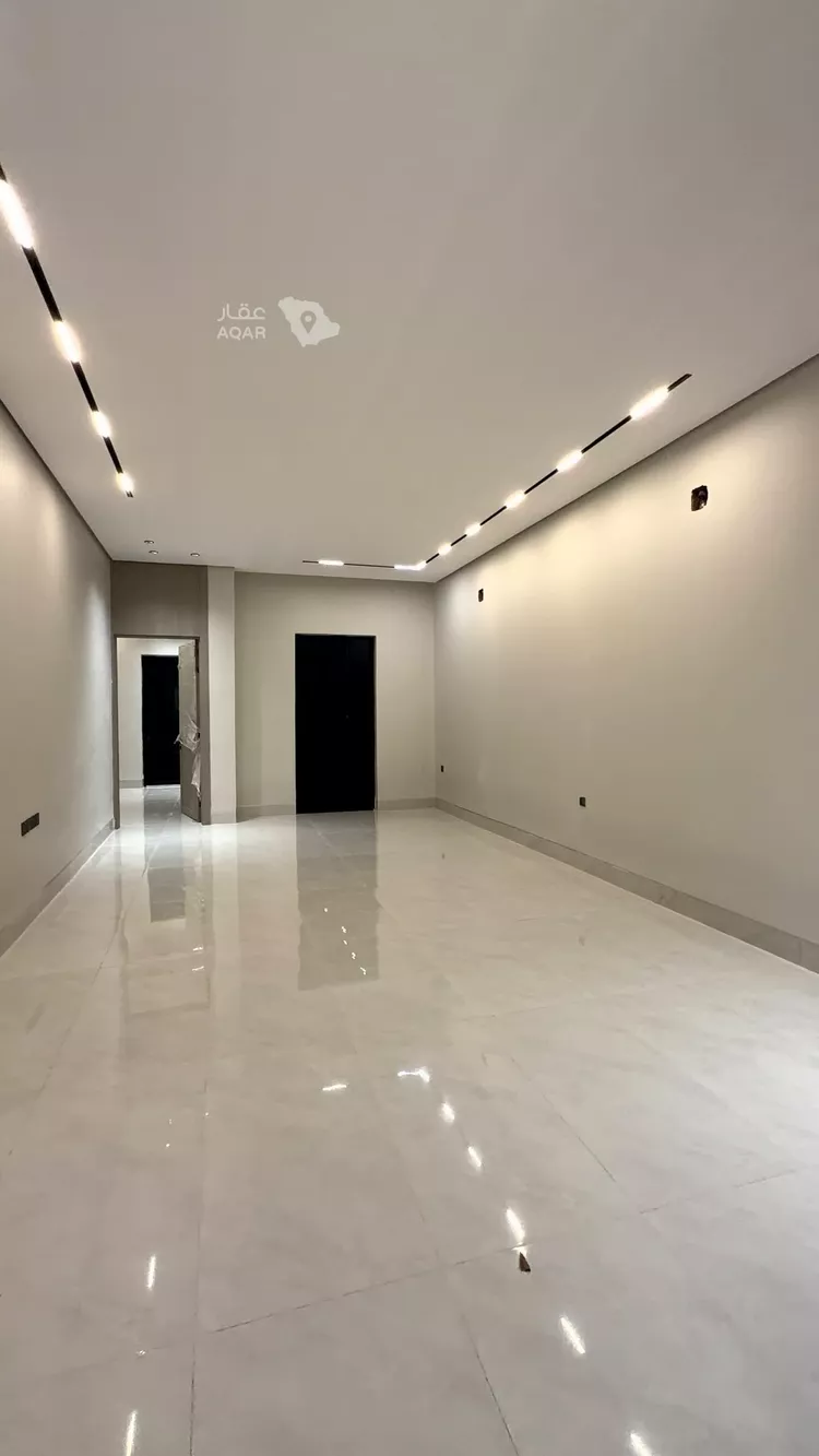 Villa for Sale in Riyadh Al Mahdiyah 4
