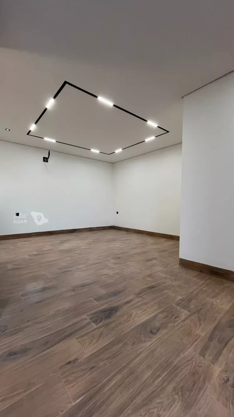 فيلا للبيع في شارع أبي الحسن الأسفرائيني, حي المهدية, مدينة الرياض, منطقة الرياض 12