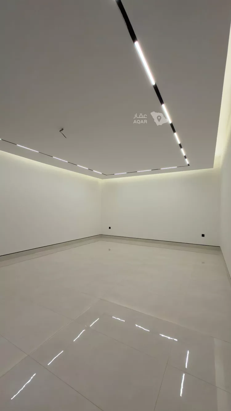 Villa for Sale in Riyadh Al Mahdiyah 13