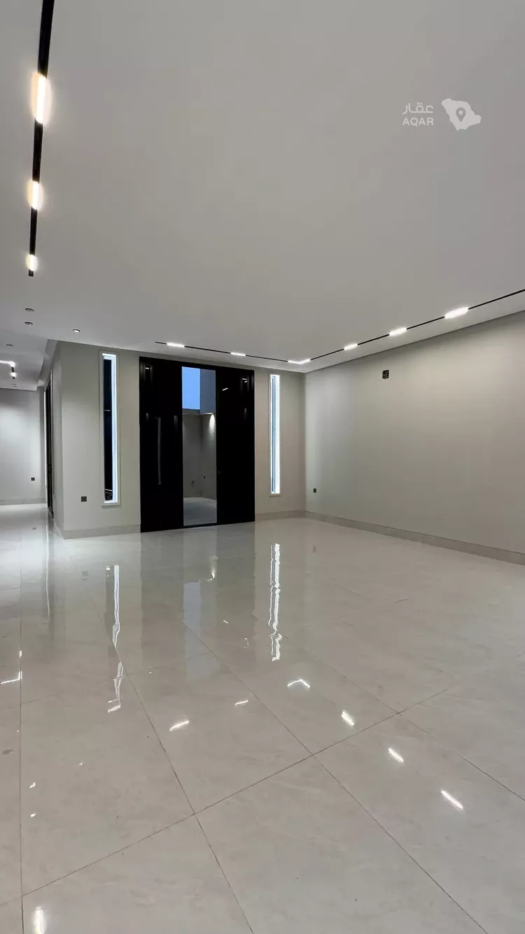 Villa for Sale in Riyadh Al Mahdiyah 11