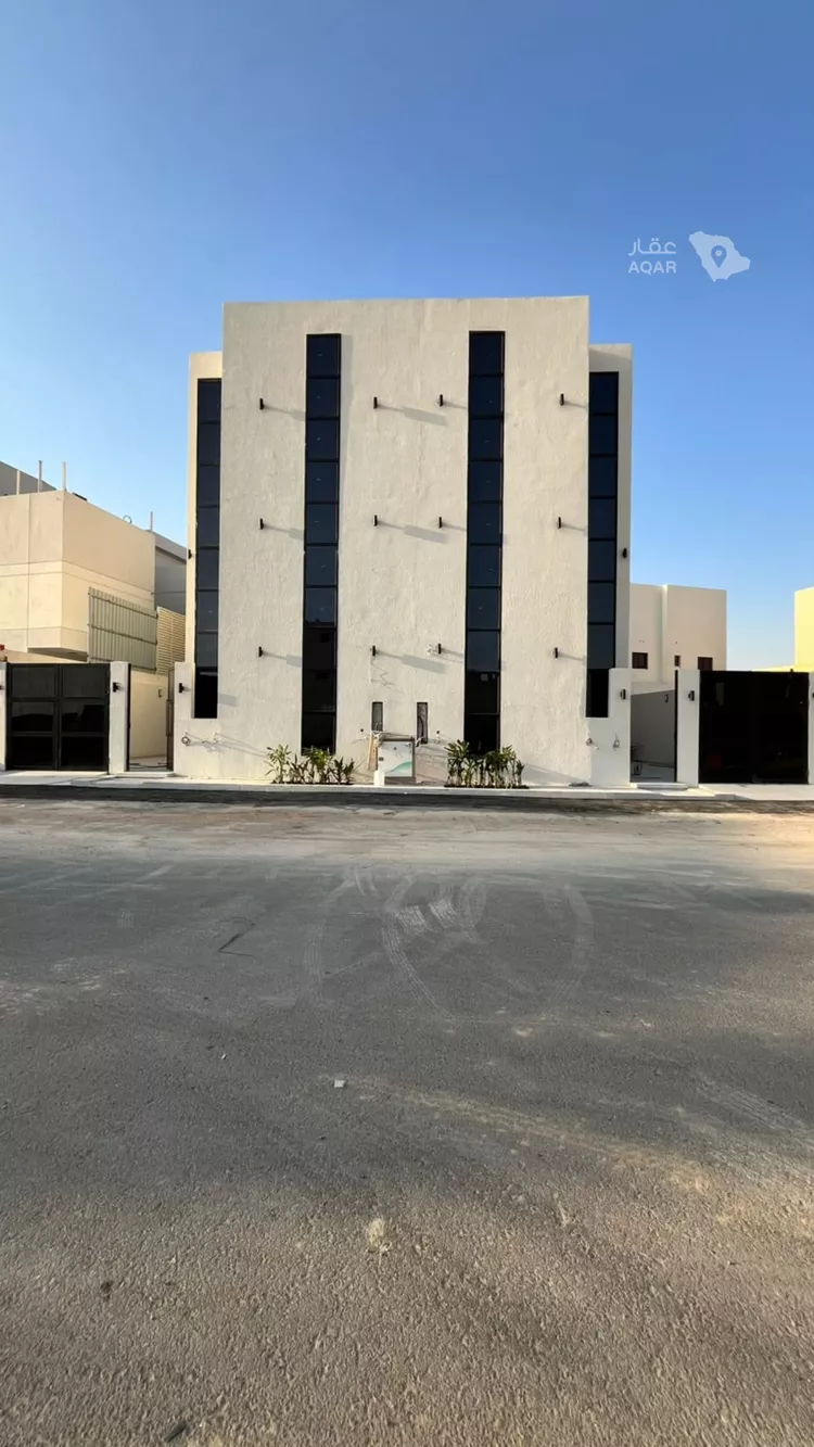 Villa for Sale in Riyadh Al Mahdiyah