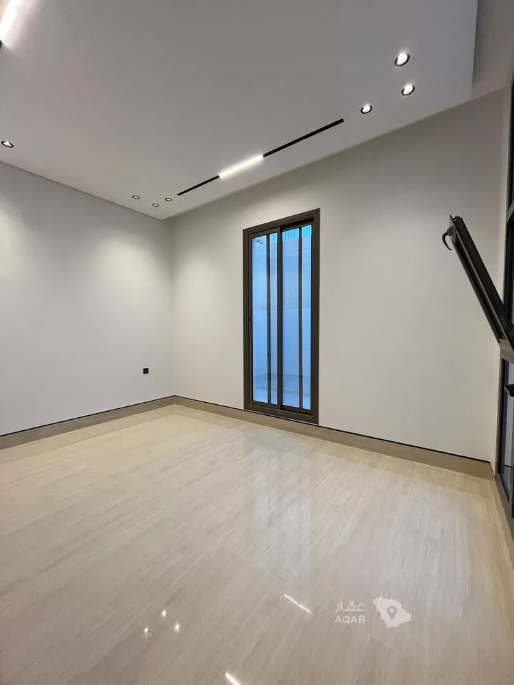 Villa for Sale in Riyadh Al Mahdiyah 16