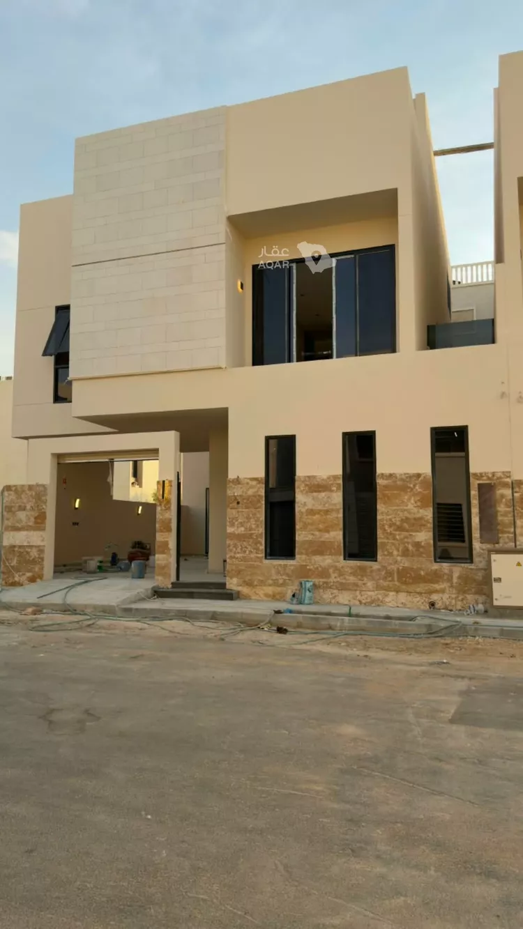 فيلا للبيع في شارع 405 المهدية, حي المهدية, مدينة الرياض, منطقة الرياض صورة 3
