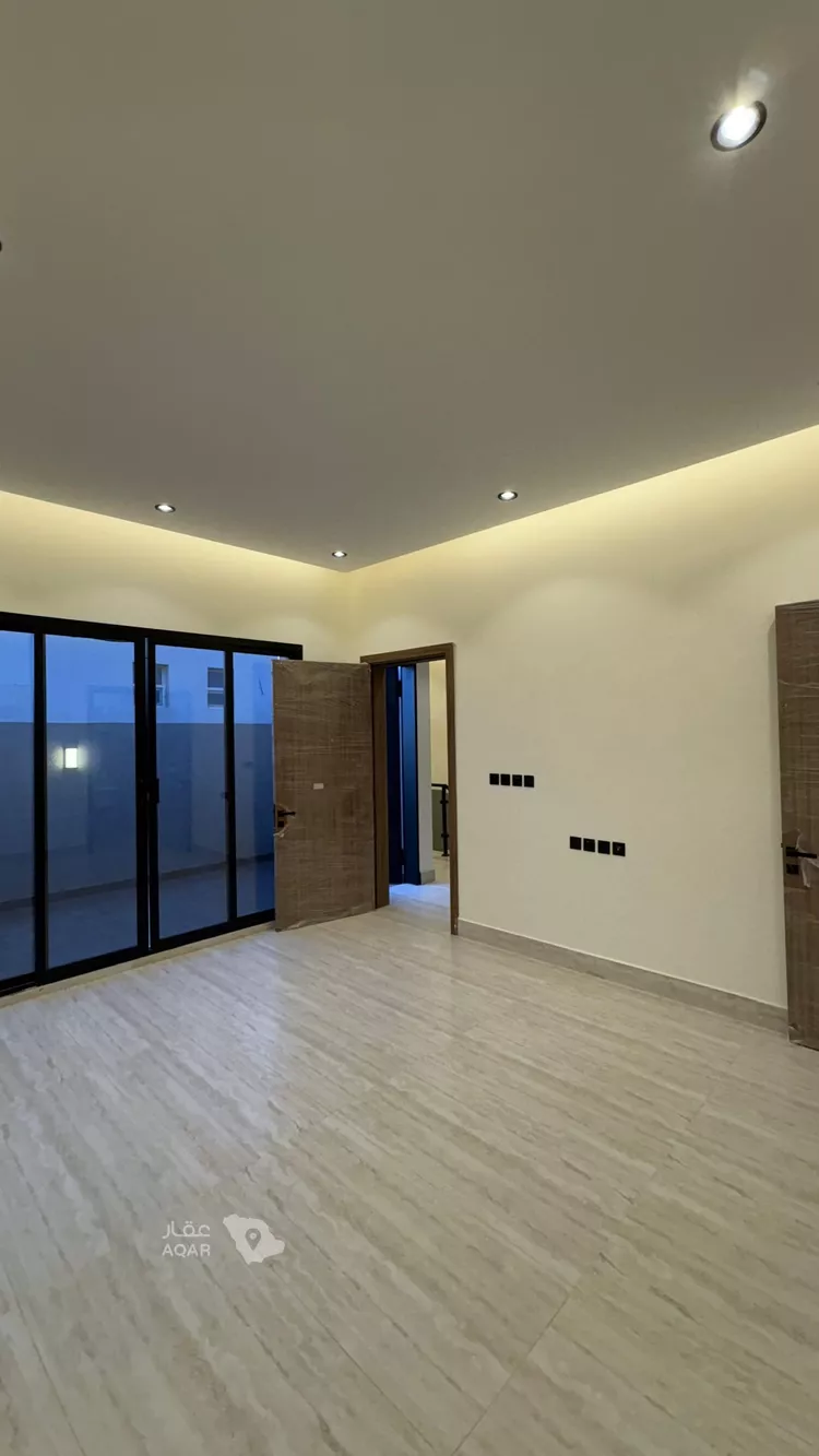Villa for Sale in Riyadh Al Mahdiyah 2