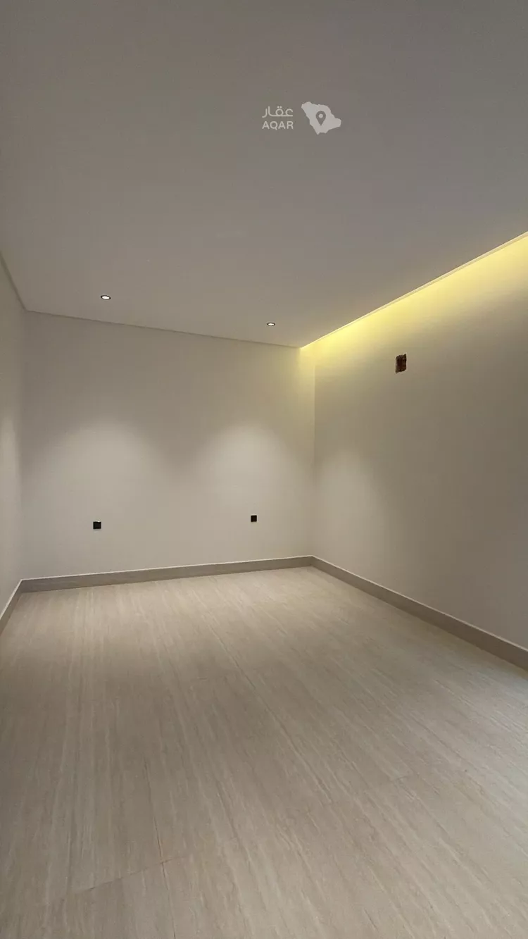Villa for Sale in Riyadh Al Mahdiyah 9
