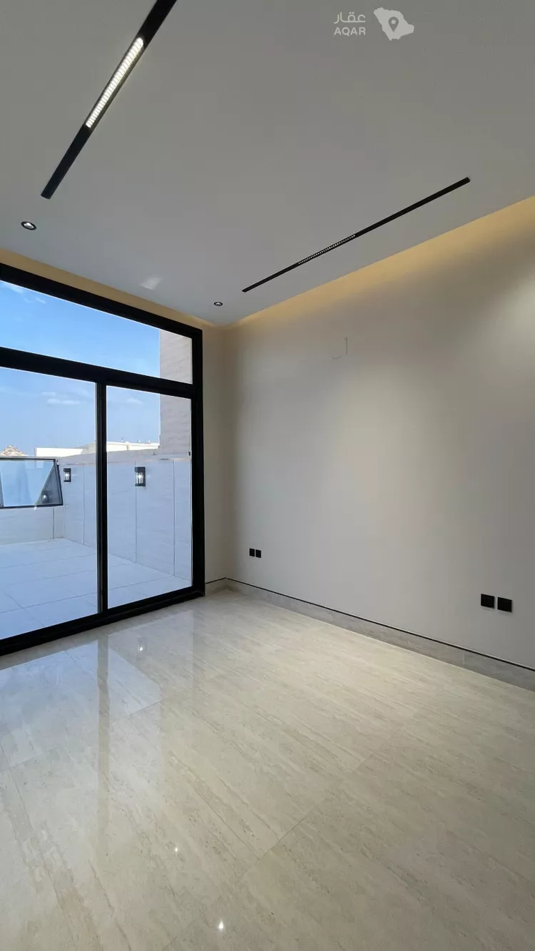 Villa for Sale in Riyadh Al Mahdiyah 13