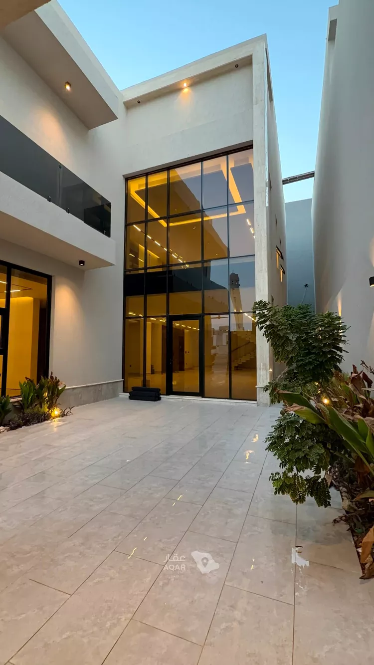 Villa for Sale in Riyadh Al Mahdiyah 5