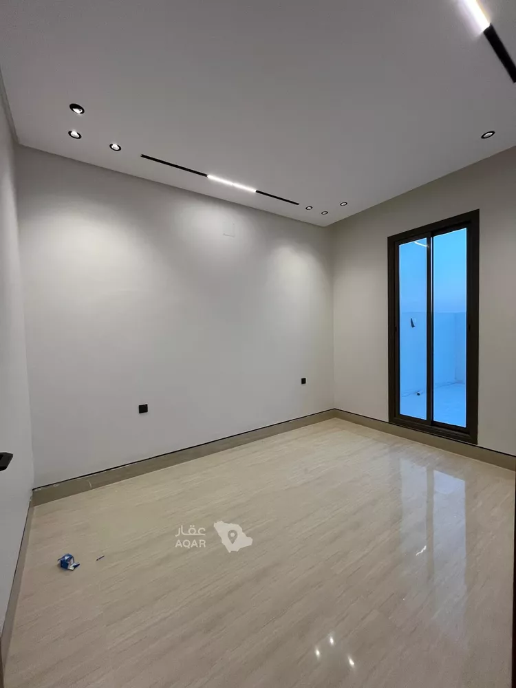 Villa for Sale in Riyadh Al Mahdiyah 15