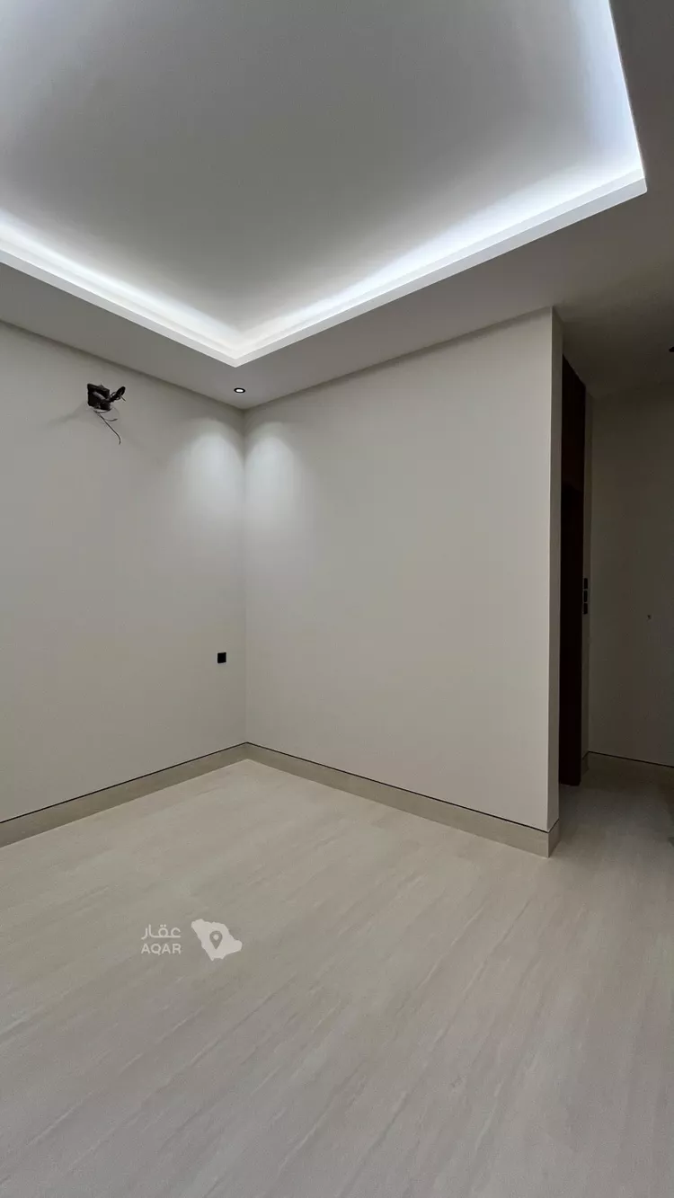 Villa for Sale in Riyadh Al Mahdiyah 23