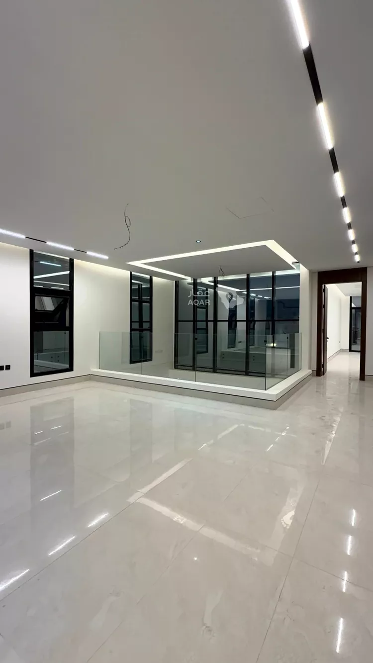 Villa for Sale in Riyadh Al Mahdiyah 11