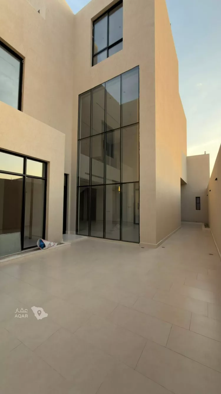 فيلا للبيع في شارع محمد بن أبي بكر القيم, حي المهدية, مدينة الرياض, منطقة الرياض 3