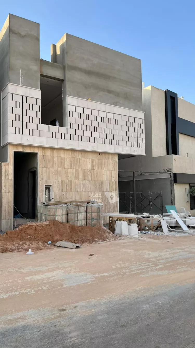 فيلا للبيع في شارع عبدالقادر بن عبدالوارث, حي المهدية, مدينة الرياض, منطقة الرياض صورة 2