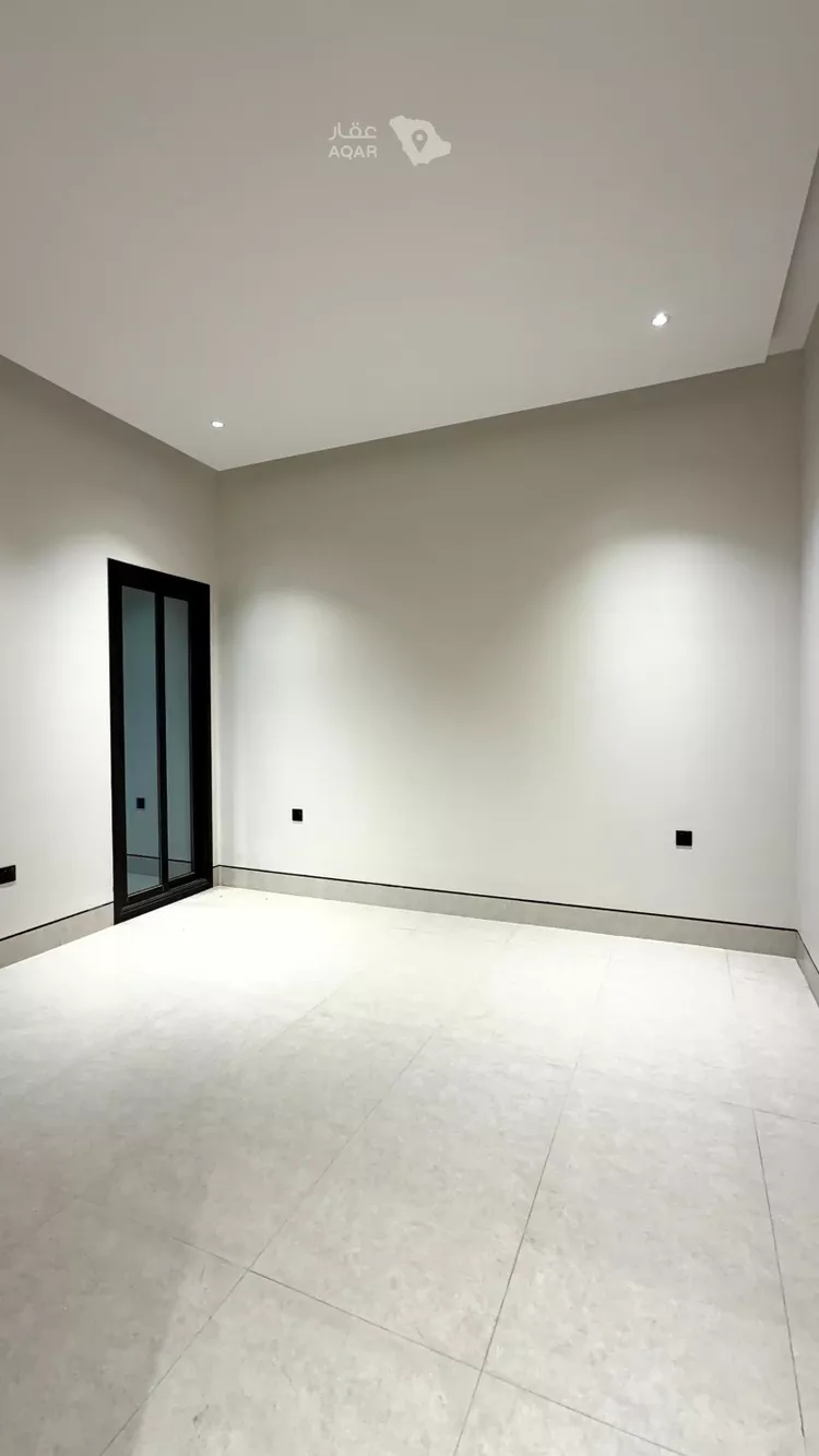 Villa for Sale in Riyadh Al Mahdiyah 5