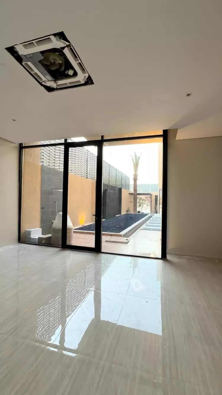 فيلا للبيع في شارع عبداللطيف بن المبارك, حي المهدية, مدينة الرياض, منطقة الرياض 20