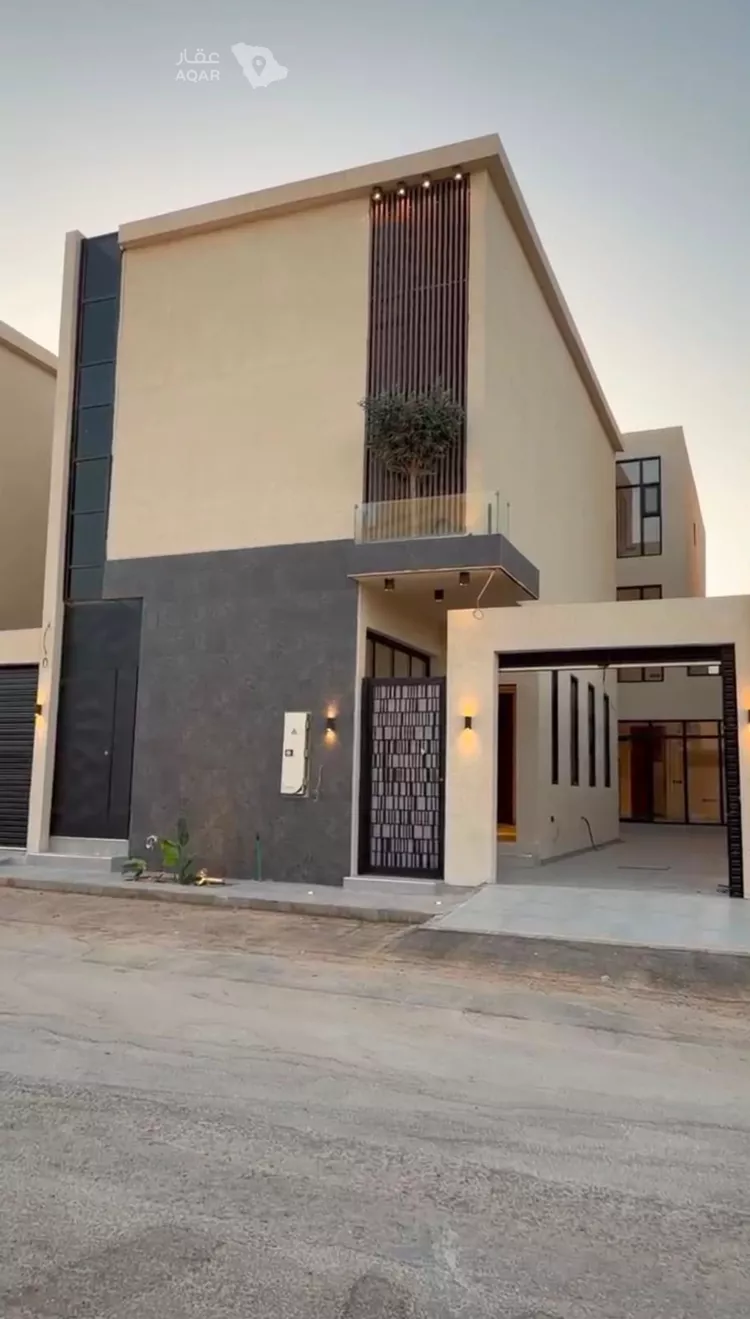 Villa for Sale in Riyadh Al Mahdiyah