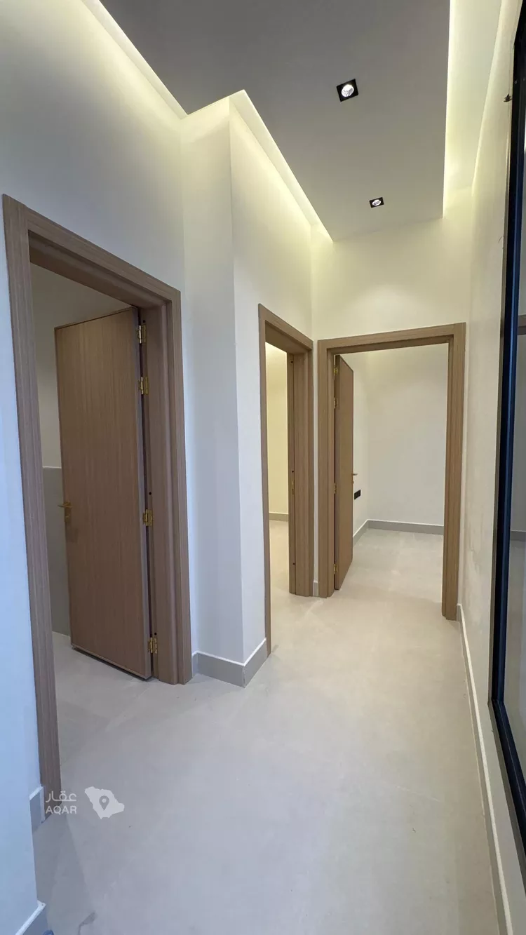 Villa for Sale in Riyadh Al Mahdiyah 11