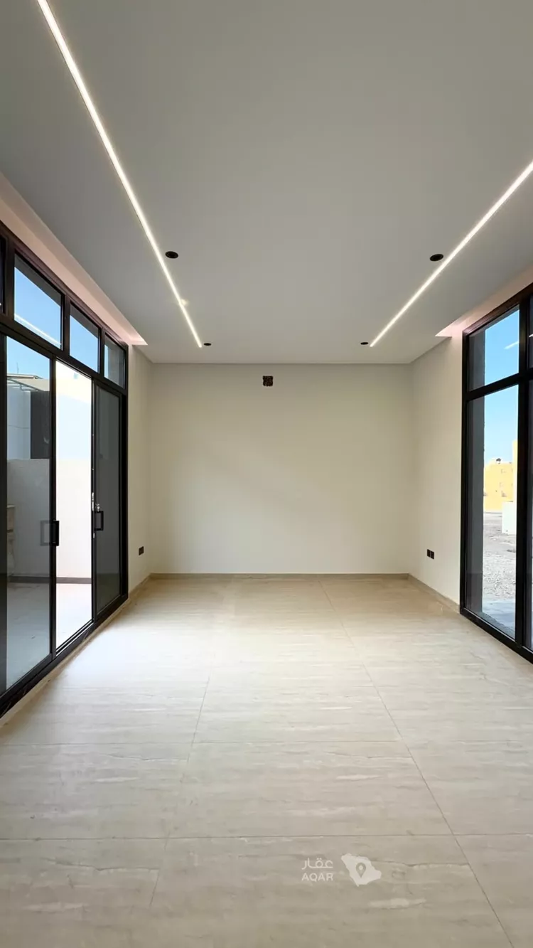 فيلا للبيع في شارع عبداللطيف بن المبارك, حي المهدية, مدينة الرياض, منطقة الرياض 8