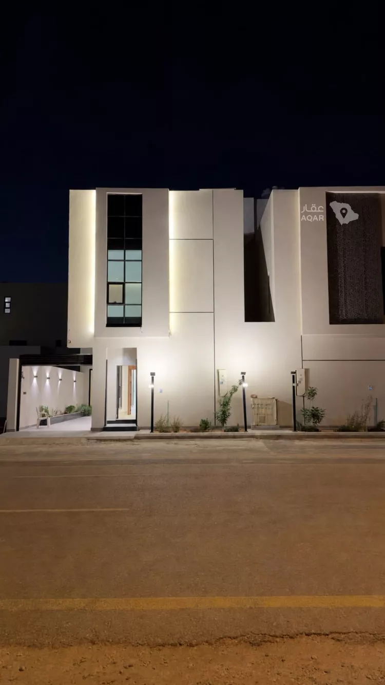 Villa for Sale in Riyadh Al Mahdiyah