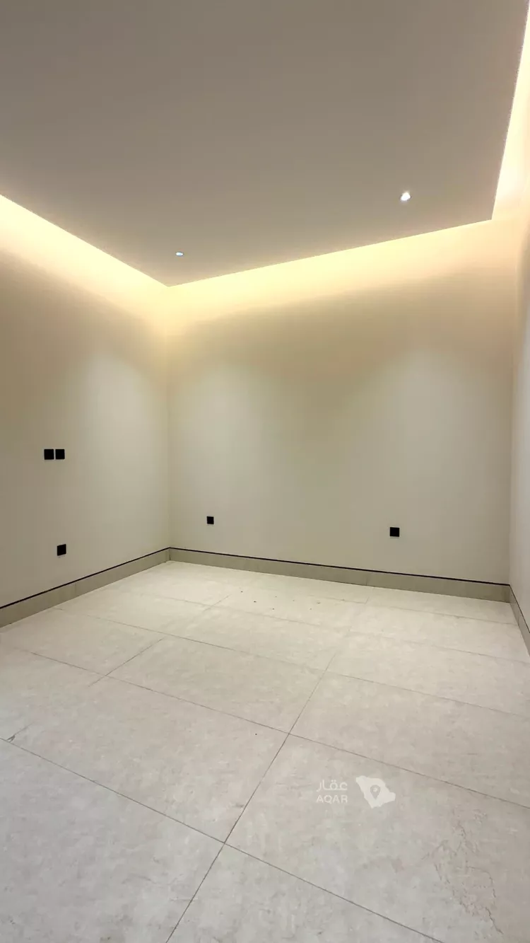 Villa for Sale in Riyadh Al Mahdiyah 2