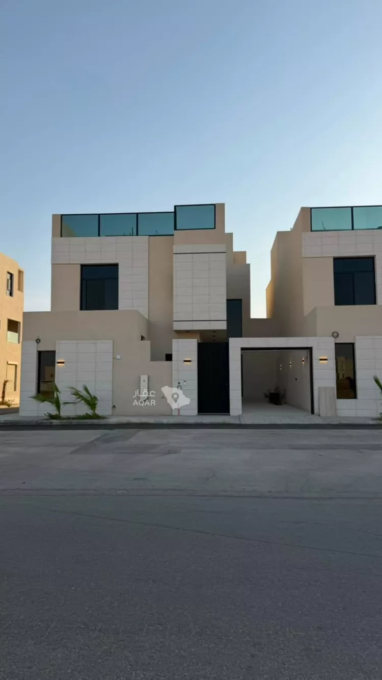 Villa for Sale in Riyadh Al Mahdiyah
