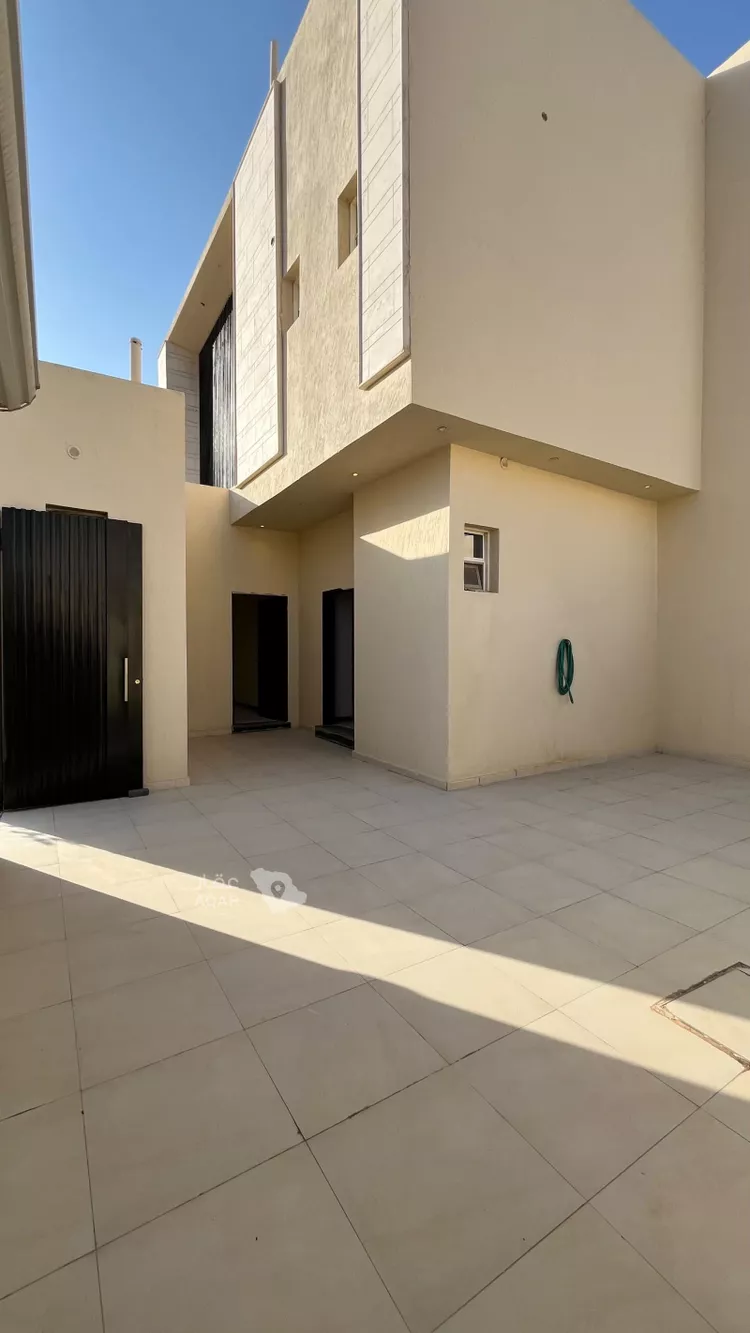 فيلا للبيع في شارع فؤاد سزكين, حي المهدية, مدينة الرياض, منطقة الرياض 3