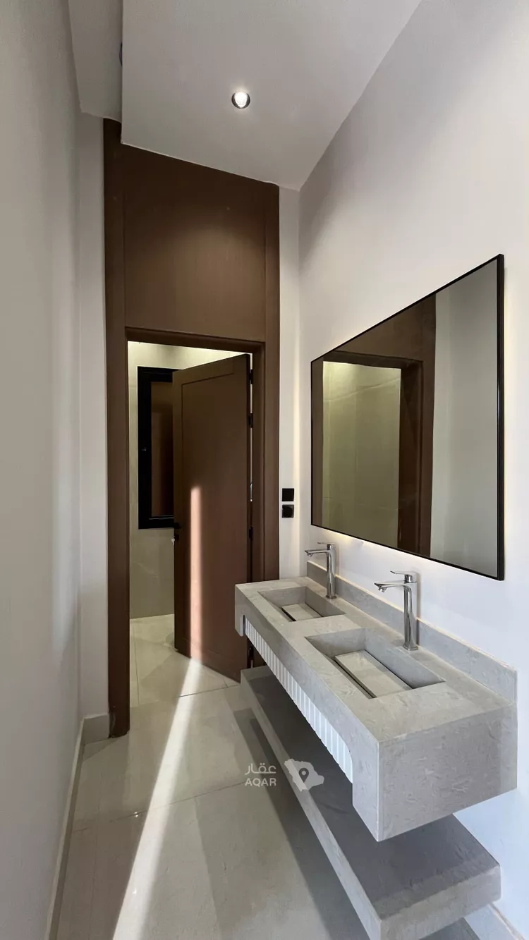 Villa for Sale in Riyadh Al Mahdiyah 6