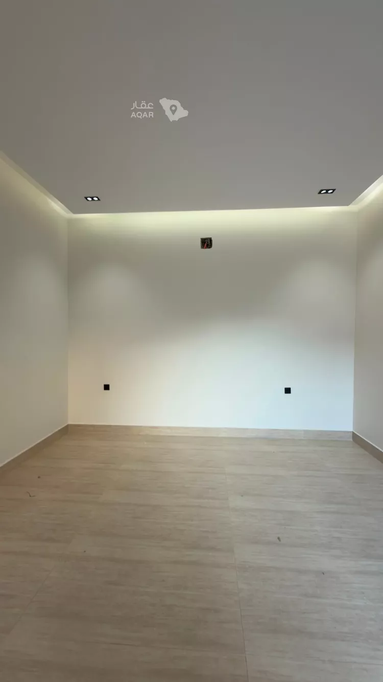 Villa for Sale in Riyadh Al Mahdiyah 10