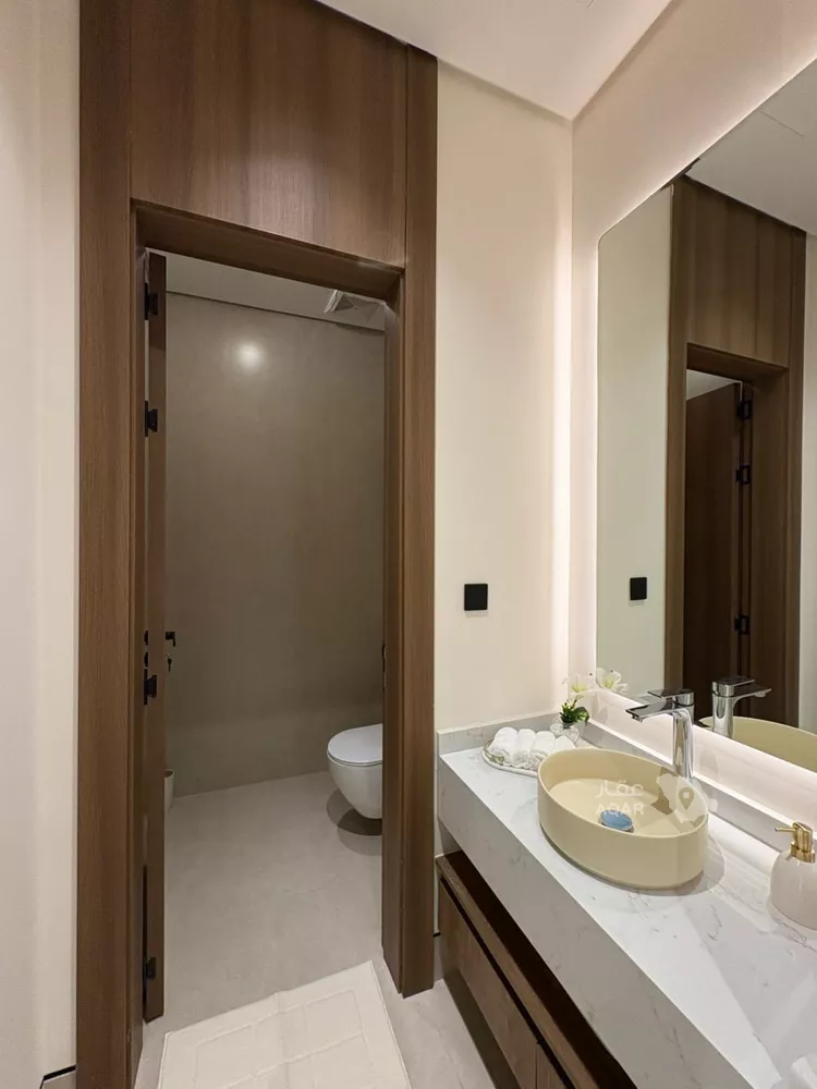 شقة للبيع في شارع الالمعي, حي البندرية, مدينة الخبر, المنطقة الشرقية 21