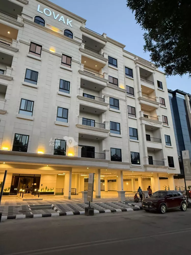 شقة للبيع في شارع الالمعي, حي البندرية, مدينة الخبر, المنطقة الشرقية 2