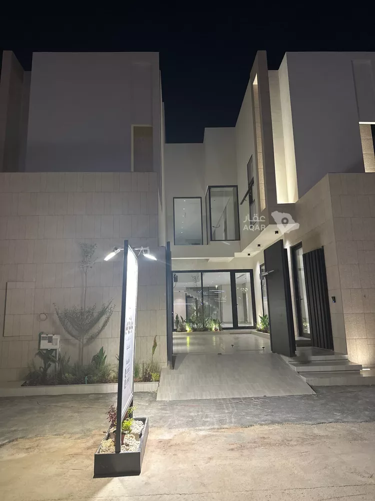 فيلا للبيع في شارع ابن سعيد المقرئ, حي العارض, مدينة الرياض, منطقة الرياض