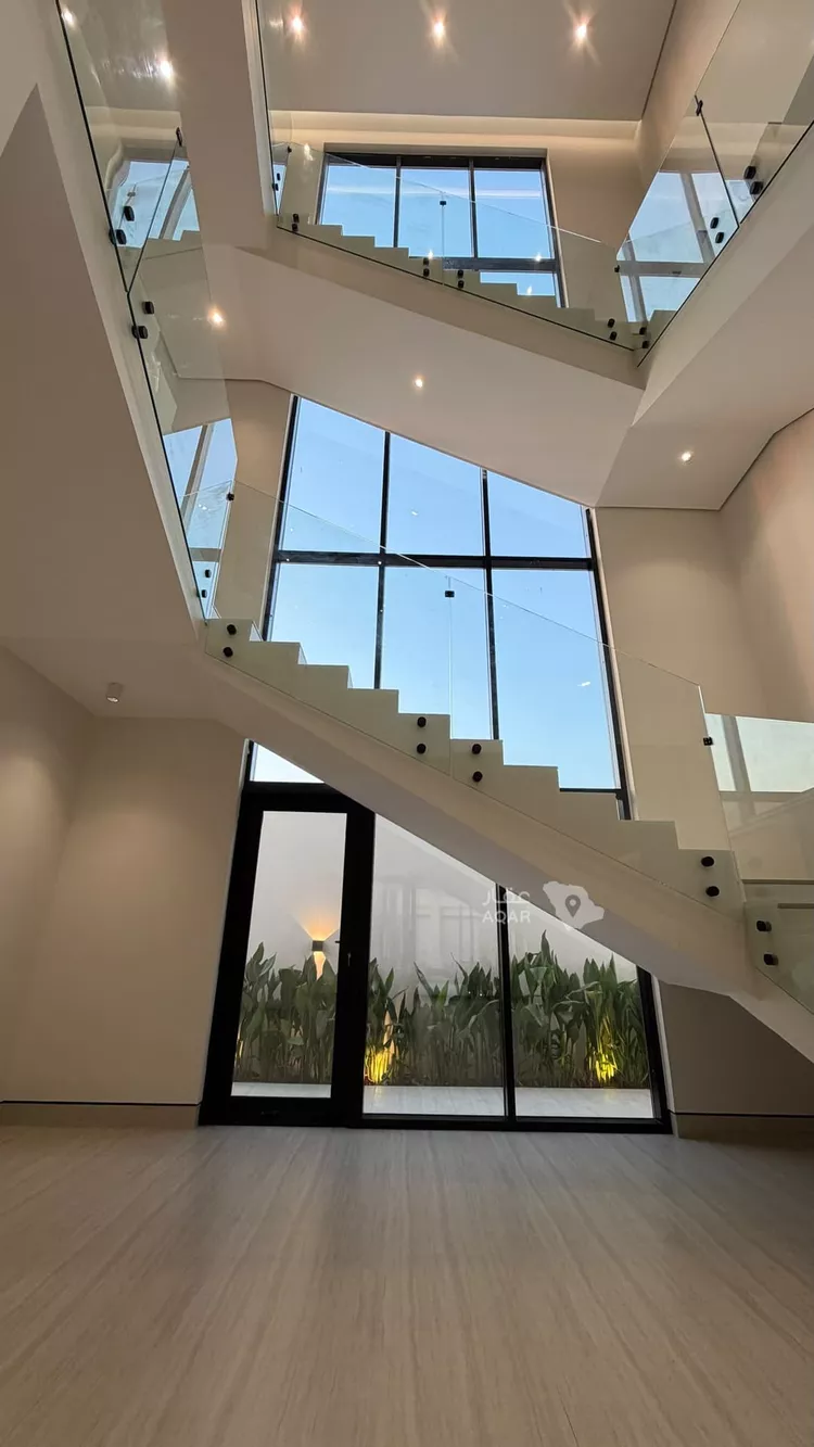 Villa for Sale in Riyadh Al Arid صورة 3