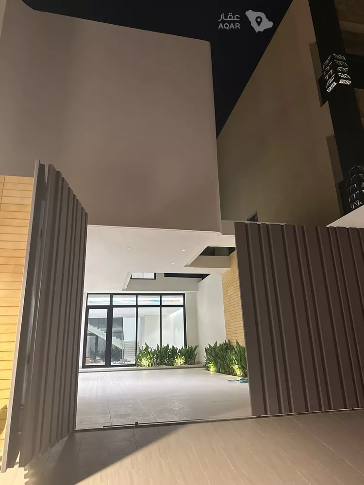 Villa for Sale in Riyadh Al Arid 3
