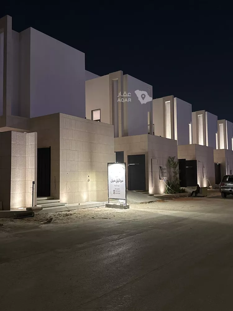 فيلا للبيع في شارع ابن سعيد المقرئ, حي العارض, مدينة الرياض, منطقة الرياض